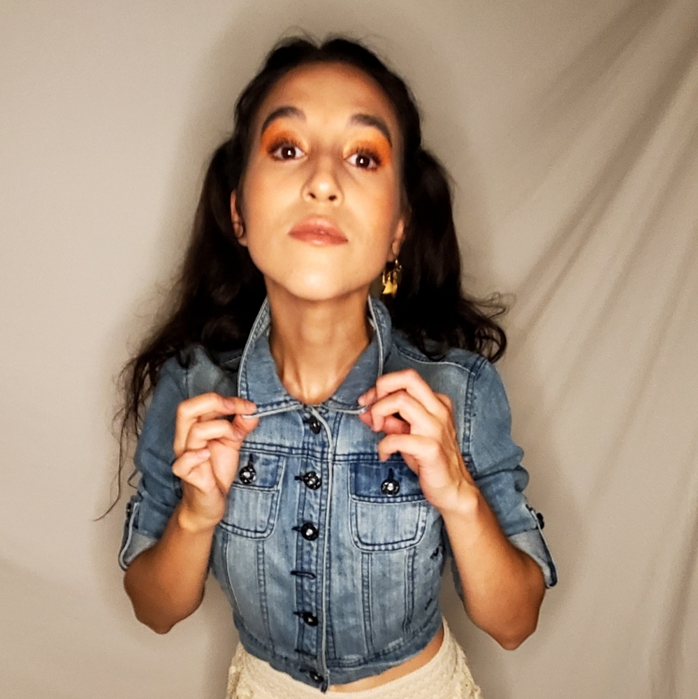 Cropped Jean Jacket - Picture 3 of 8